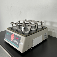 New Brunswick Innova 2100 Platform Shaker image 1